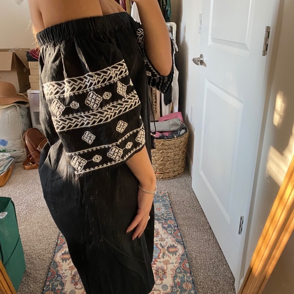 Embroidered Dress - Picture 5 of 8